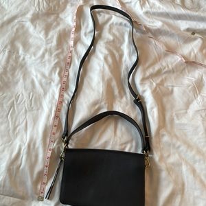 Madewell Black Laeather The Flap Convertible Crossbody Bag.